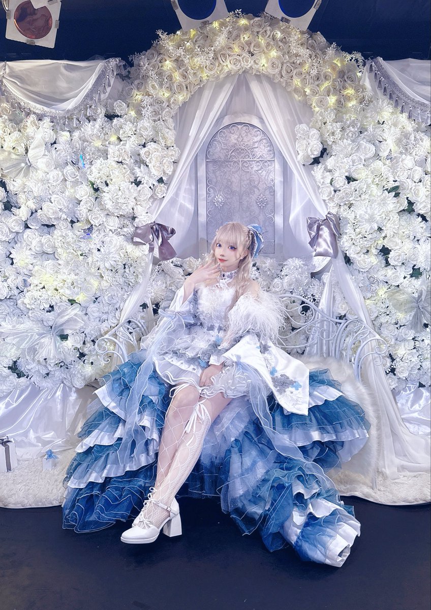 みにょん（<a href="/MignonNyan/">みにょん🦋🫧</a> ）ちゃん🦋🫧
生誕お衣装制作させていただきました🪡

大ボリュームのドレスで、淡く儚く仕上げさせていただきました🫧

ご紹介遅れてしまいましたがお誕生日おめでとうございます🦋

#フィユリラ衣装　211