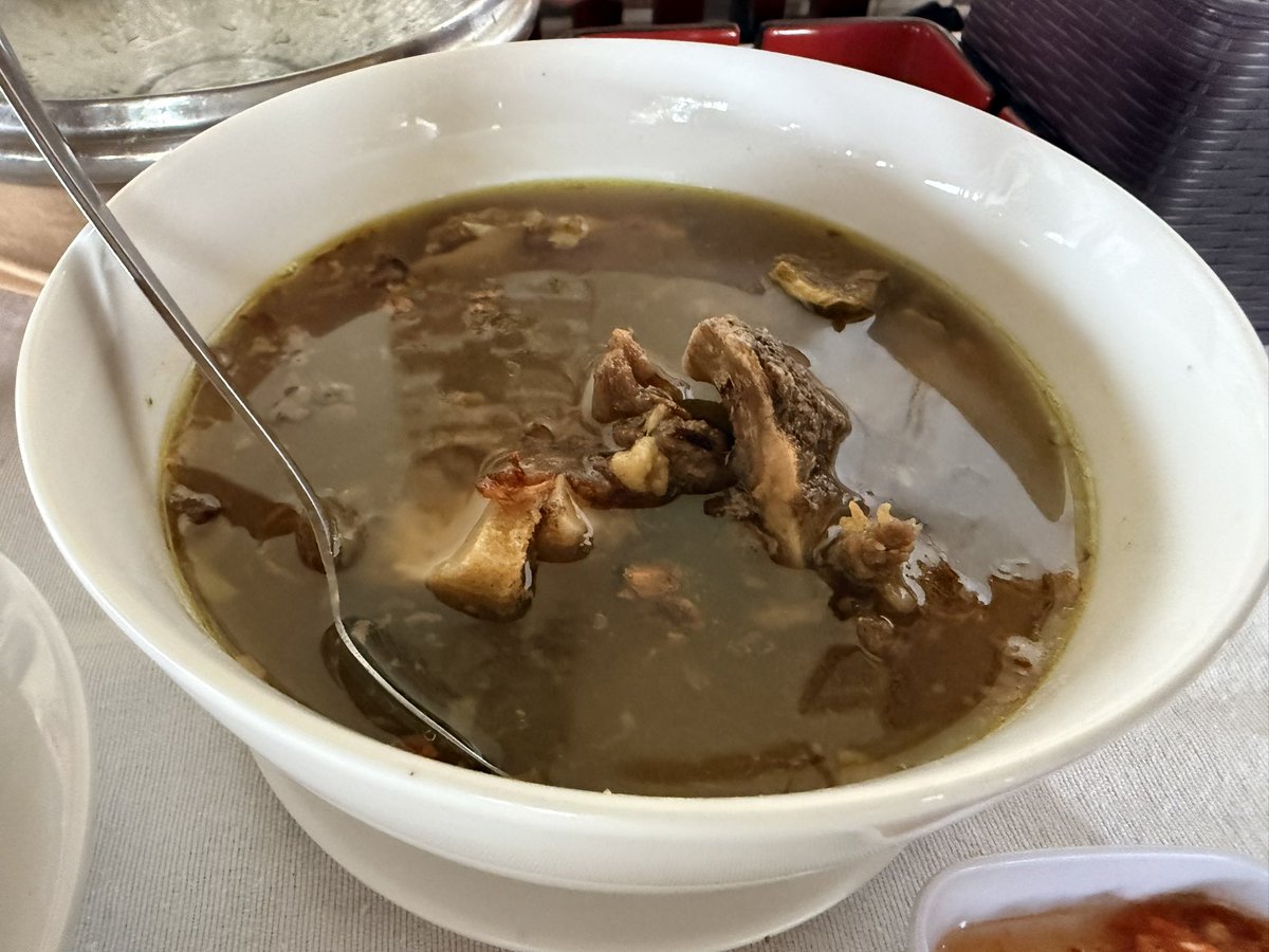 KenchanISGCPA's tweet image. 今日のお昼ごはん。

Rumah Makan Keker Sukarara

Sukarara, Jonggat, Central Lombok Regency, West Nusa Tenggara

#ロンボク島 #視察中 #ランチ #沖縄離島の会計士