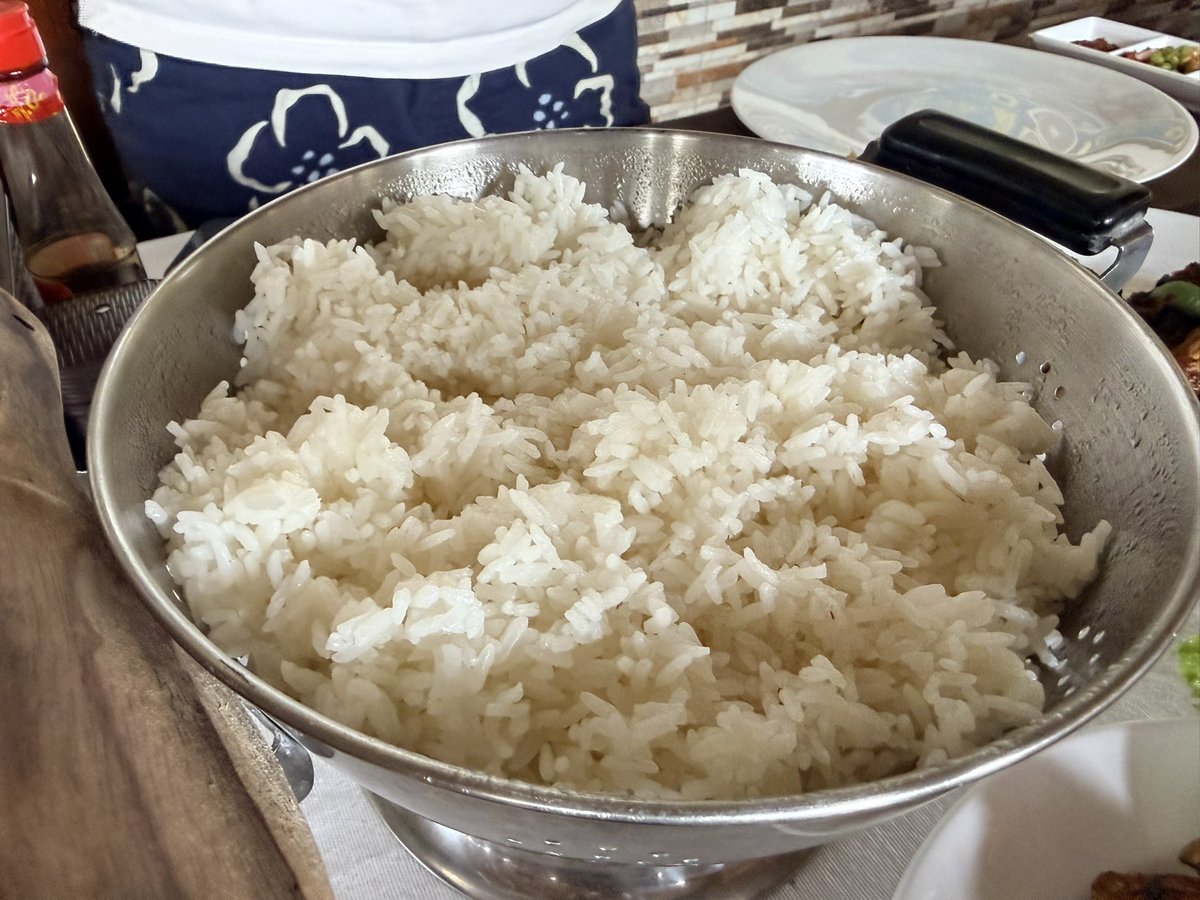 KenchanISGCPA's tweet image. 今日のお昼ごはん。

Rumah Makan Keker Sukarara

Sukarara, Jonggat, Central Lombok Regency, West Nusa Tenggara

#ロンボク島 #視察中 #ランチ #沖縄離島の会計士