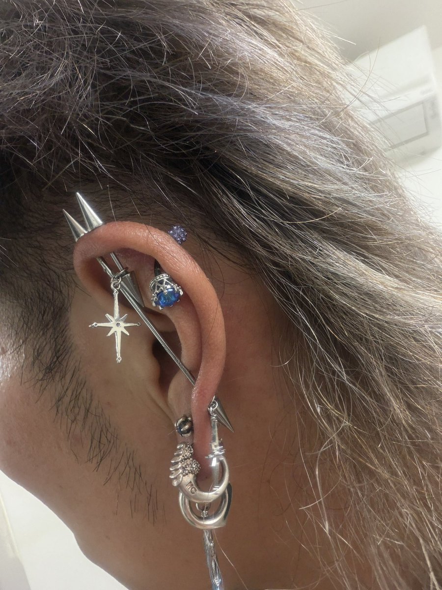 ✨極美品✨】IKUMIイクミ◎PIERCED BIG LONGT ピアスロンT IKUMIイクミ
