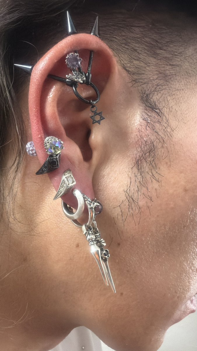 ✨極美品✨】IKUMIイクミ◎PIERCED BIG LONGT ピアスロンT IKUMIイクミ