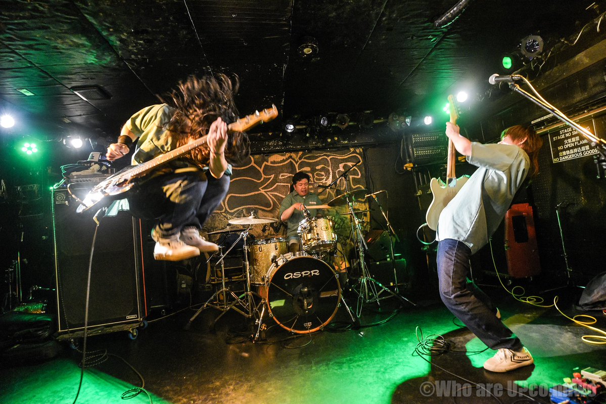 11/1(土)二万電圧での乗り鉄さん企画「BASKET CASE」での我等をカメラマンさんが撮ってくれました😭あざます😭😭😭
photo:Who are U?co.澪