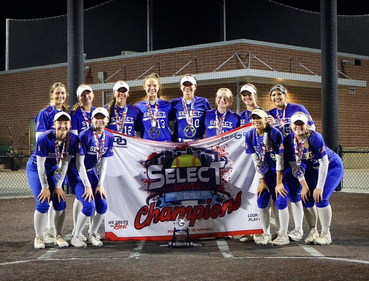 2k10Select's tweet image. The squad go 4-0 on Championship Sunday scoring 25 runs and allowing just 5. Solid pitching staff backed by a strong defense. @HSherry12 throws a shutout vs. a talented MoJo team. @madynn_dunham10 pitched 13 innings w/ 14 Ks. More stats to follow. @ejonesrockchalk