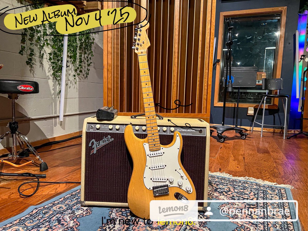 Pennan_Brae's tweet image. A Fender Strat takes a break at @BLSVancouver music studio following recording of the ‘Paint’ album. The 7-song rock release featuring drummer Steve Ferrone drops Nov 4. New music can be pre-saved at:

🎸: hypeddit.com/pennanbrae

#stratocaster #fenderamp #rockandroll #rockalbums