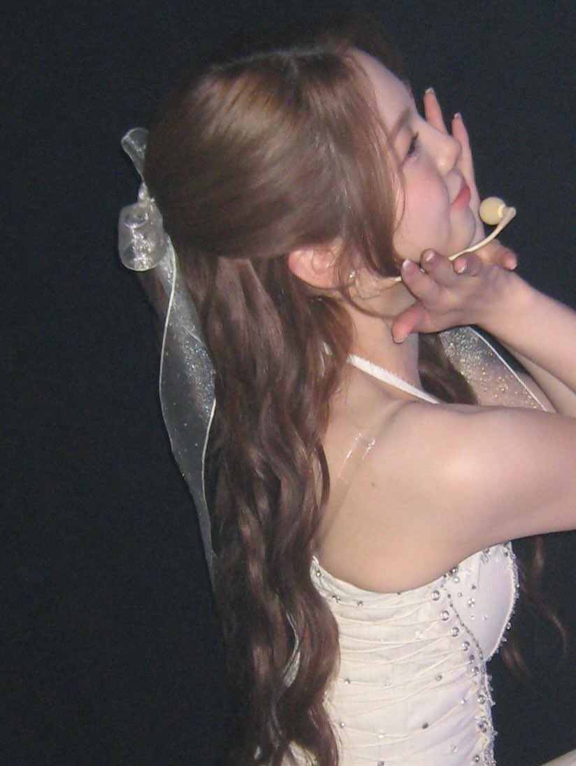 아야카 리본 스타일링 다 너무 너무 이뽀고 찰떡이야 너뮤 공주님임 🎀♥!!