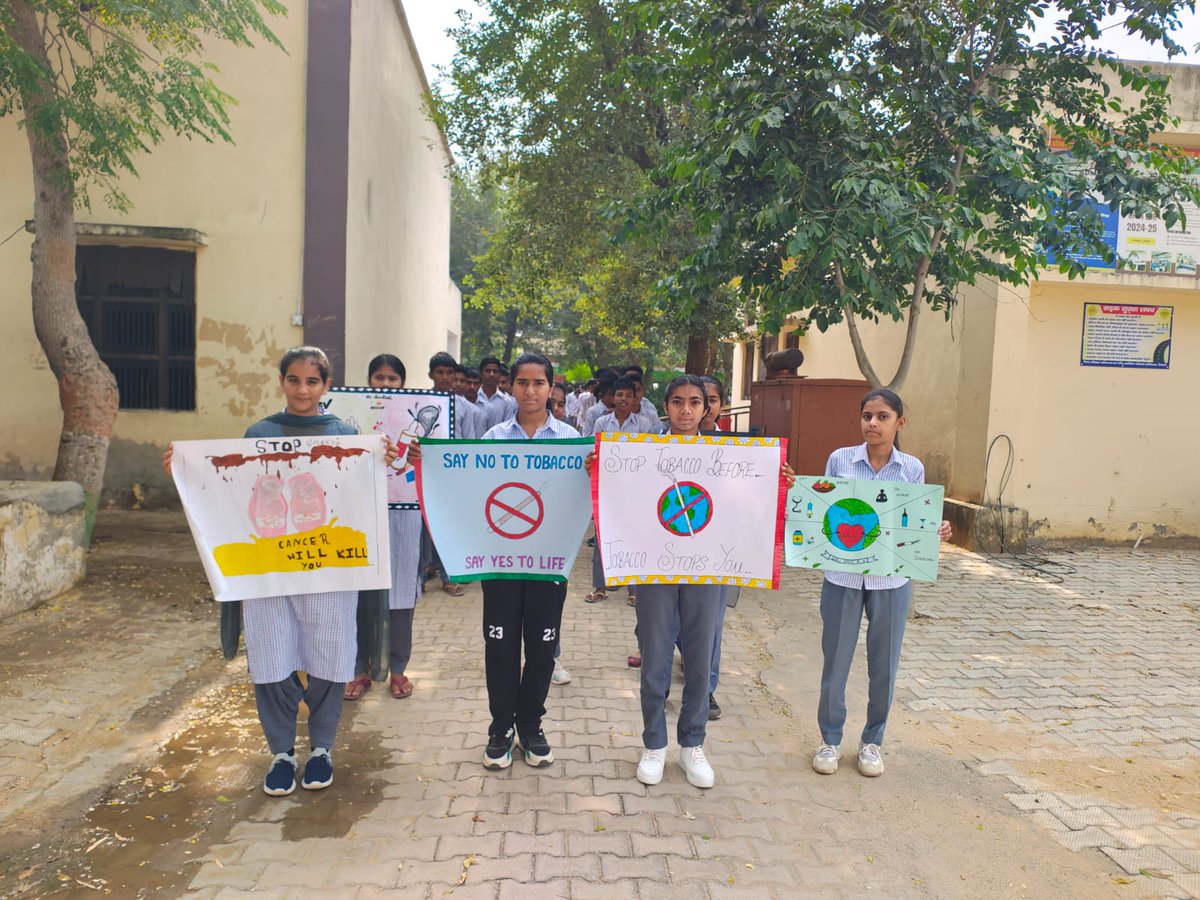 gsssobra's tweet image. Awareness programme on tobacco free india at school with more than 300 beneficiaries. All staff members alongwith students leads a rally to aware people for tobacco free societies.