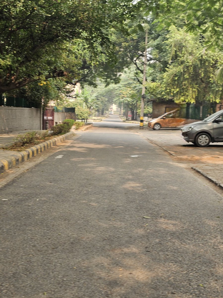 ajnabeeaislinn's tweet image. Quietness......🌳
Liked it Clicked it......