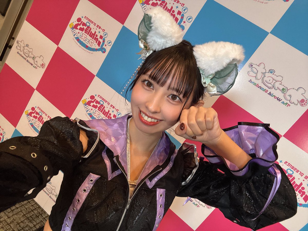 沖口優奈(マジカル・パンチライン)ヤングガンガン 直筆サイン入りチェキ 沖口優奈(マジカル・パンチライン)ヤングガンガン 直筆サイン入り
