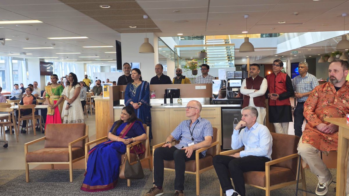 IndiainNZ's tweet image. Diwali at Datacom NZ.HC Neeta Bhushan joined the event on auspicious occasion of Diwali and extended warm wishes to all. Wonderful to see Kiwi friends &amp;amp; diaspora members in Indian ethnic attire and enjoying cultural performances, fashion show and Indian delicacies. #Diwali2025