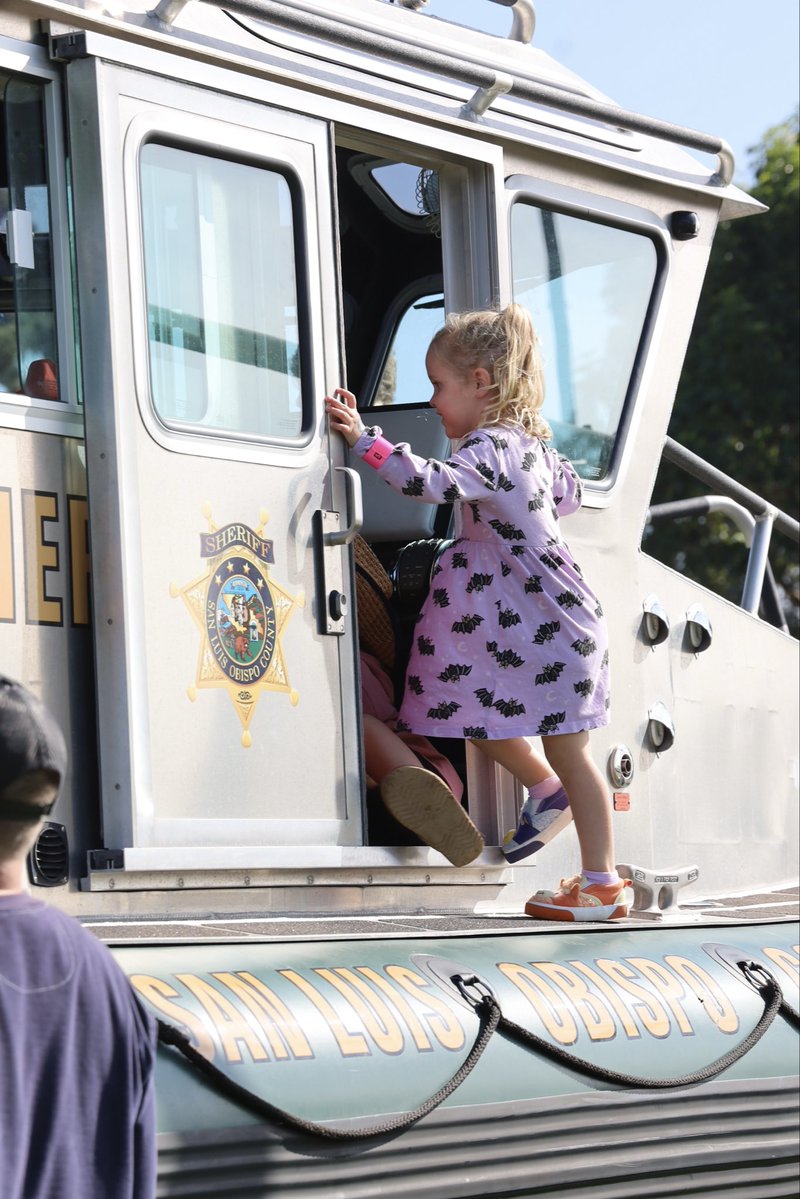 SLOSheriff's tweet image. We had a great time at Cops ‘N Kids Field Day today! 🚓👮 Thanks to California Central Coast Cops &apos;N Kids for putting on such a fantastic community event. It was great getting to connect with everyone who stopped by each of our booths!

#CopsAndKids #Community #SLOSheriff