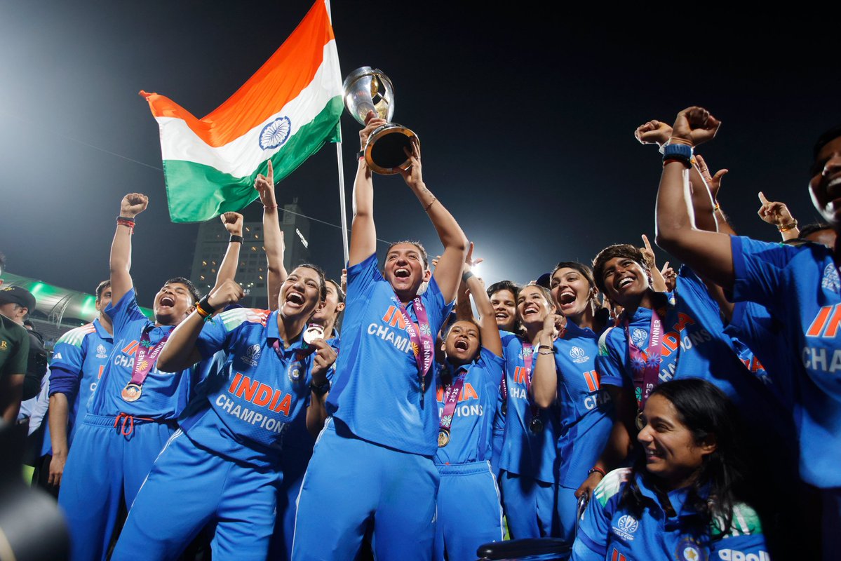 codemotech's tweet image. 🏆✨ 𝗖𝗵𝗮𝗺𝗽𝗶𝗼𝗻𝘀 𝗮𝘁 𝗹𝗮𝘀𝘁!
Our incredible India women&apos;s national cricket team have done it — lifting the 2025 World Cup! A heartfelt salute to the grit, the glorious fight-back, the dreams realised.
#WomenInBlue #CWC25 #WorldChampions #TeamIndia #HerGameHerRules