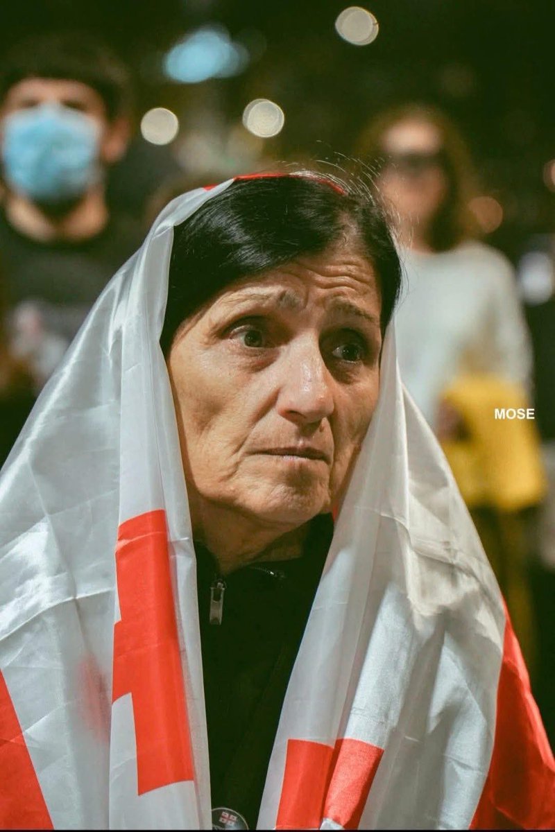 I can barely believe this, but 71-year-old Aza Chilachava has actually slept in a cell in Georgia. Her trial is today. She's accused of 'blocking the road'. Aza has been protesting peacefully for 340 days straight.

Her lawyer, Mariam Pataridze, describes Aza’s first night in
