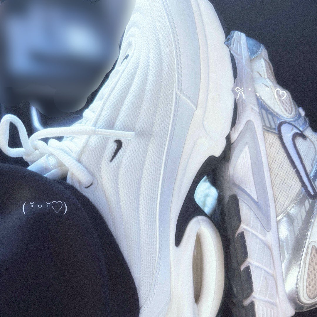 EmiK1203's tweet image. mom &amp;amp; sweet𓂃 𓈒🩷
#nike
#AIRMAX
#V2K