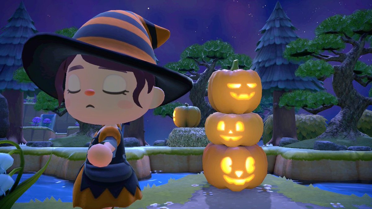 ellearisay's tweet photo. #Halloween with ma girls 🎃💖 https://t.co/PgNR7a1zgH