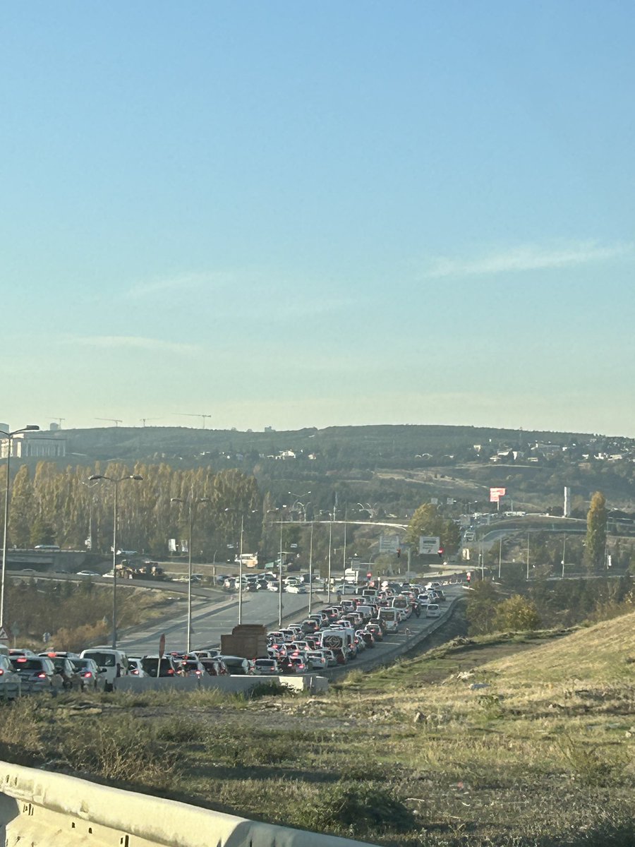 biz istanbul muyuz lan çığlık atıcam şimdi