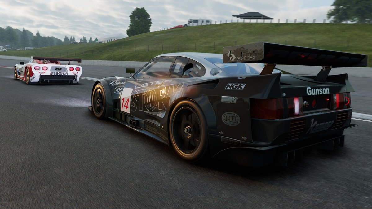 gamerslv's tweet image. #ProjectMotorRacing #Straight4Studios #GiantsSoftware #Gamescom2025 
Геймплейный трейлер игры Project Motor Racing! 
 
Игроков ждет новый стандарт гоночных симуляторов с легендарными марками автомобилей и трассами.

Подробнее - vk.com/wall-76721563_…