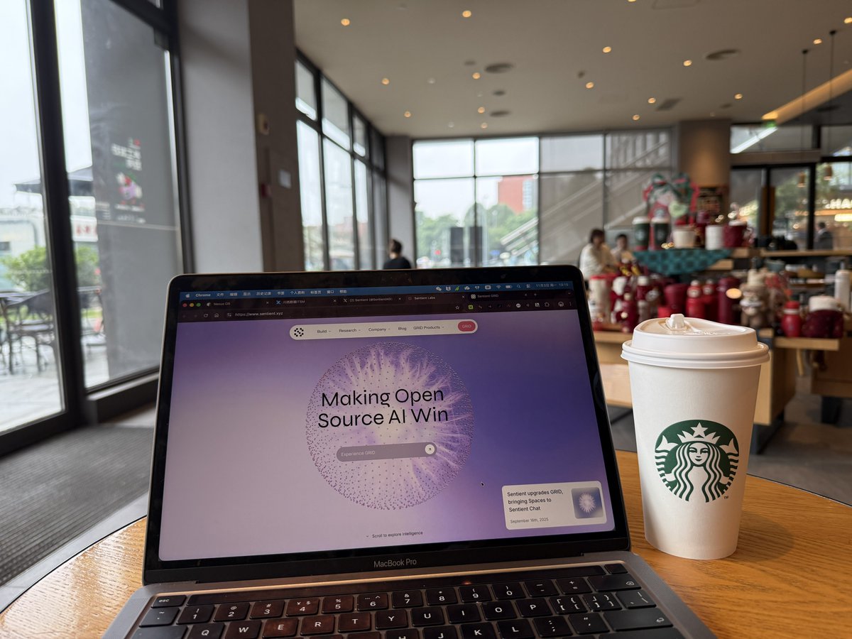 BitKieran's tweet image. 外面下着小雨，大厅歌声轻轻飘着。

我对着电脑，看 @SentientAGI 的新动态。

它在做一件有意思的事(OML)：
他们想让开源 AI 变得开放、可变现、忠诚。

一串指纹，让模型有了归属，
像河流终于找到源头@RiverdotInc 。

技术的尽头不是速度，
而是信任。

#TheGRID #OML #SentientAGI #River