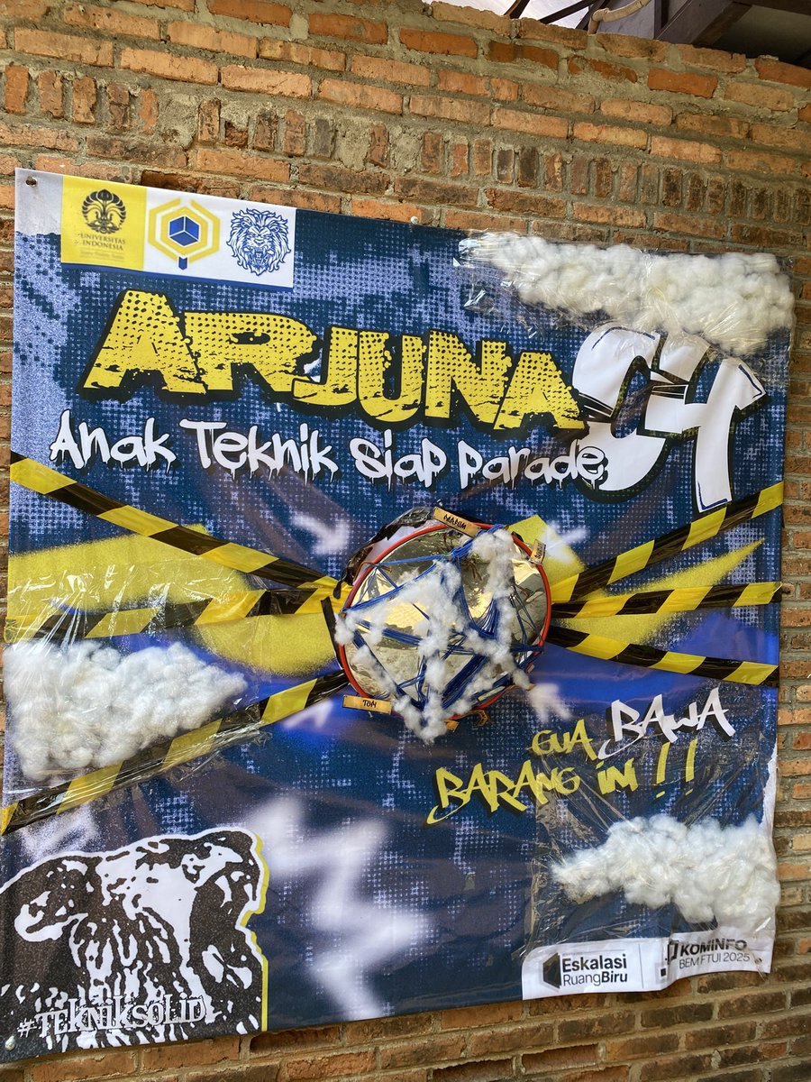 BEMFTUI's tweet image. udah siap parade besok?