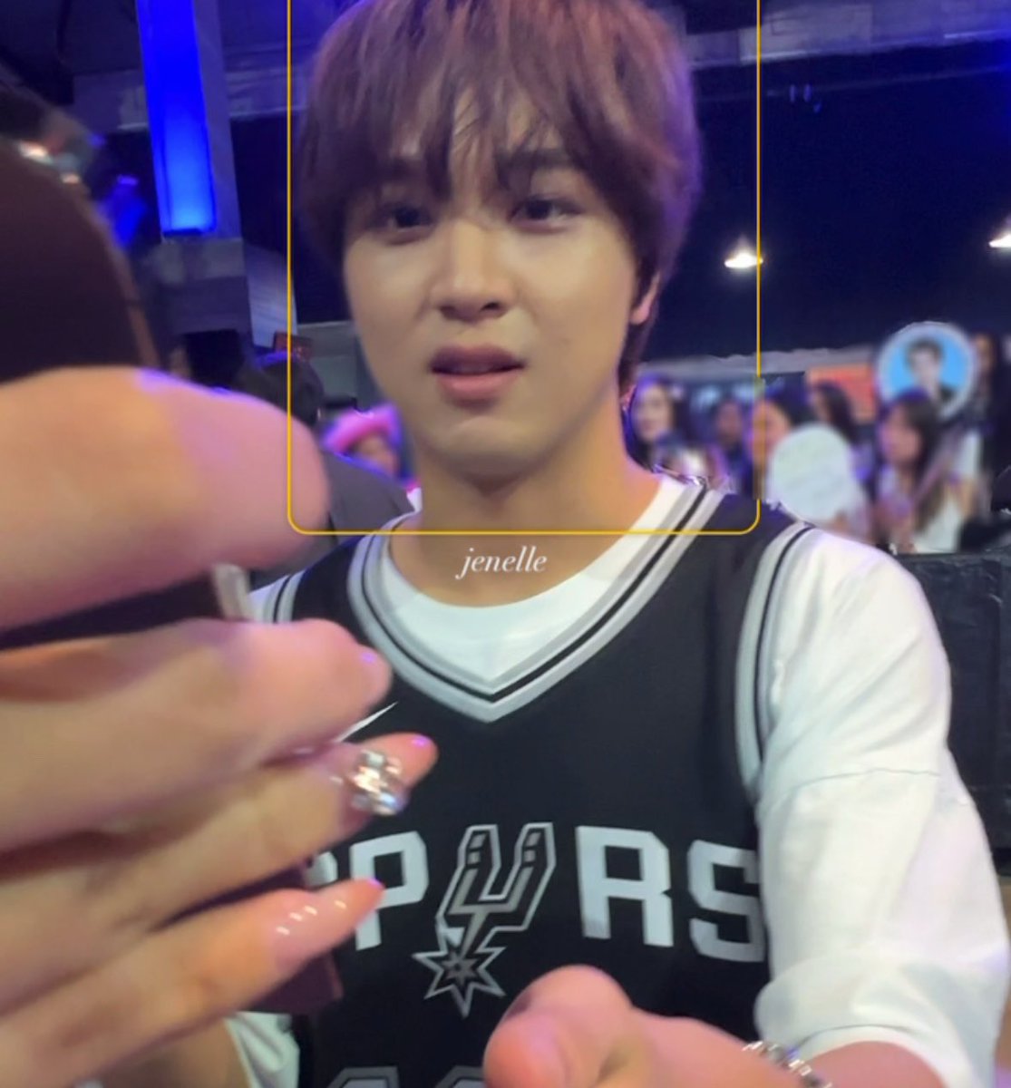 colfhsc's tweet image. 밑에서보는해찬이시점너무귀여워서앙앙움