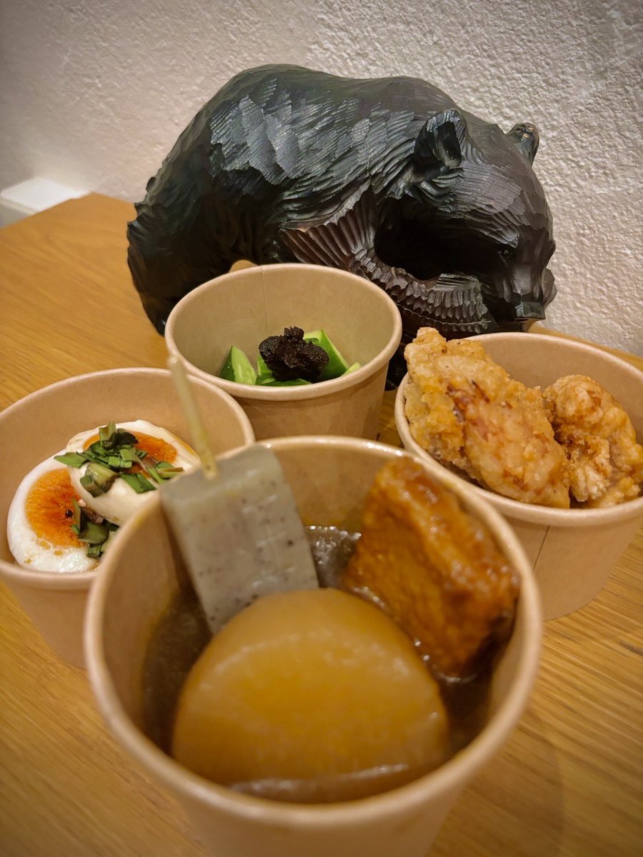 4周年ライブ #マッシュアップ
本日のこぐまカリーのサービス🧸🍛

 ●受付前
アンケートブース

●ウエストエリア
シーフードカレー販売🦐
座れるエリア

●同時営業
居酒屋 #こぐまカリーの店
ライブ来場者は1ドリンクプレゼント

大阪市西区北堀江1-6-4
※SUNHALLから歩6分

#こぐまカリー