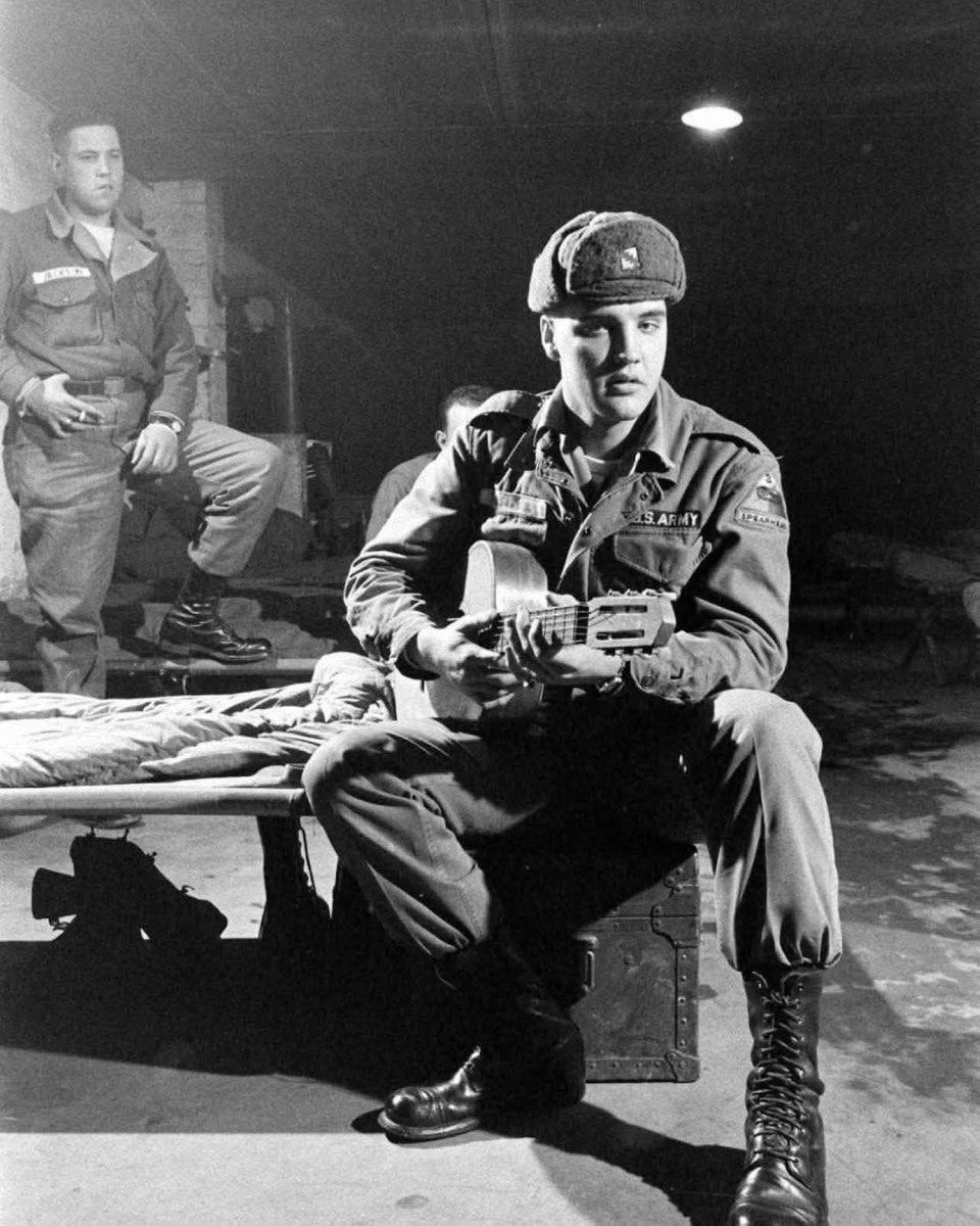 ON THIS DAY
November 03, 1958.
With the U.S. Army’s 32nd Tank regiment near the Germany-Czechoslovakia border, PFC Elvis Presley went on maneuvers for the first time.
#Elvis #Elvis1958 #ElvisPresley  #ElvisHistory #Elvistheking #Elvis2025
