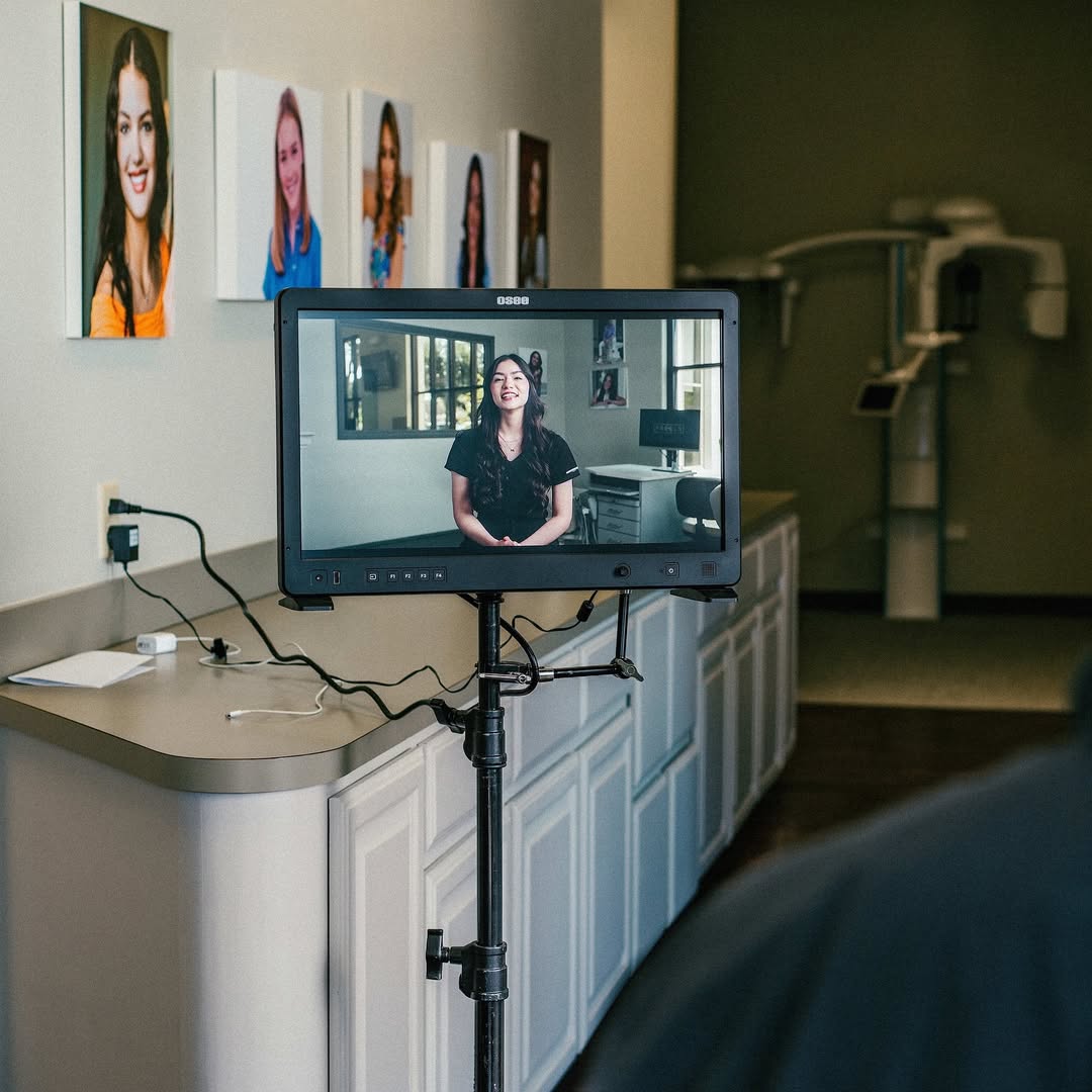 osee_tech's tweet image. 👉The large professional production monitor delivers exceptional performance, enhances on-set collaboration and leaves a professional impression.
🎥#OseeMega15S monitor and #SonyFX6
📸by @jeremyinglesijr
.
.
#moviemaking #onset #filmproduction #Mega15SMonitor #OseeMega15S