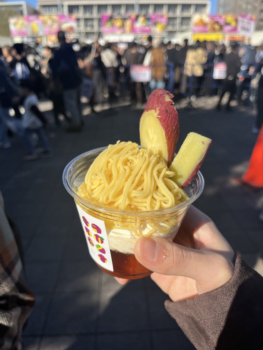 syosyok_p's tweet image. やきいもフェス。とささくれ。