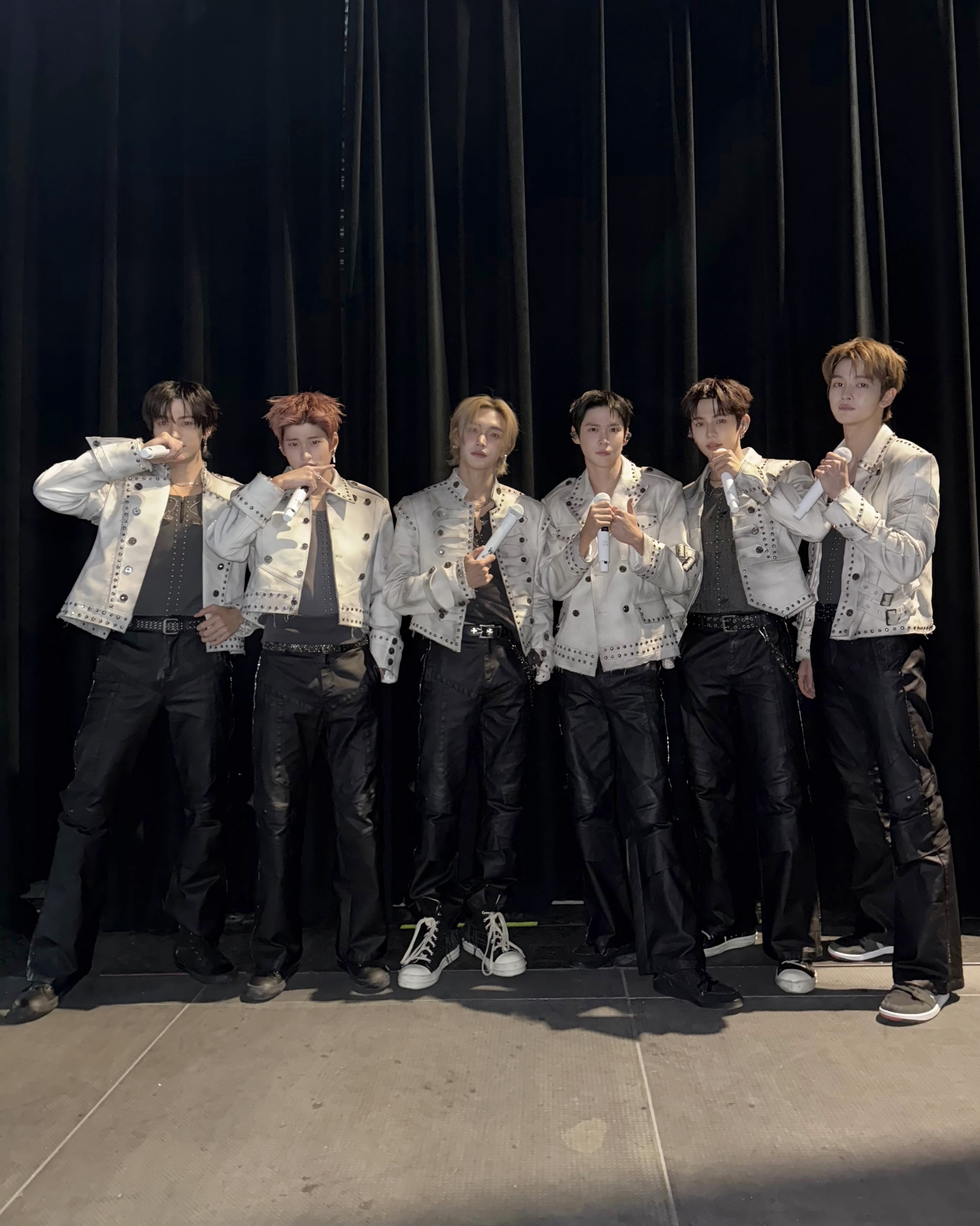 20251103위싱턴트위터공계가족사진