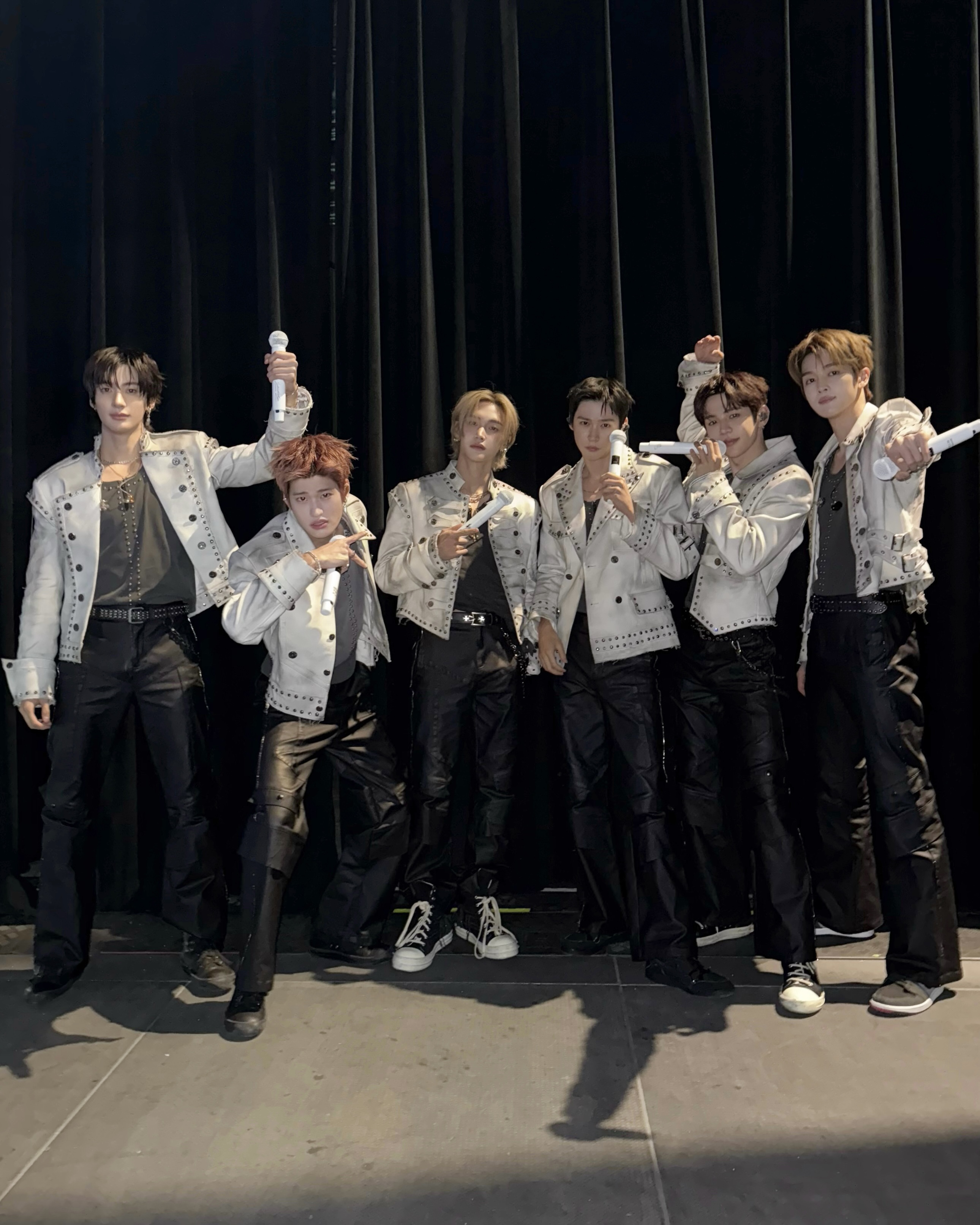 20251103위싱턴트위터공계가족사진