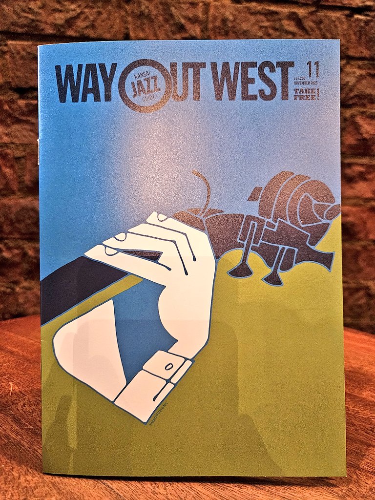 「WAY OUT WEST」１１月号も届いております。
今月は、ECM特集。
ECMが好きな方にとっては、堪らない特集なのではないでしょうか！このCDはECMからリリースされているのか！という発見もありそうです。特集されているアルバム聴きながら見たいです。
是非、ご覧になってみてください♪