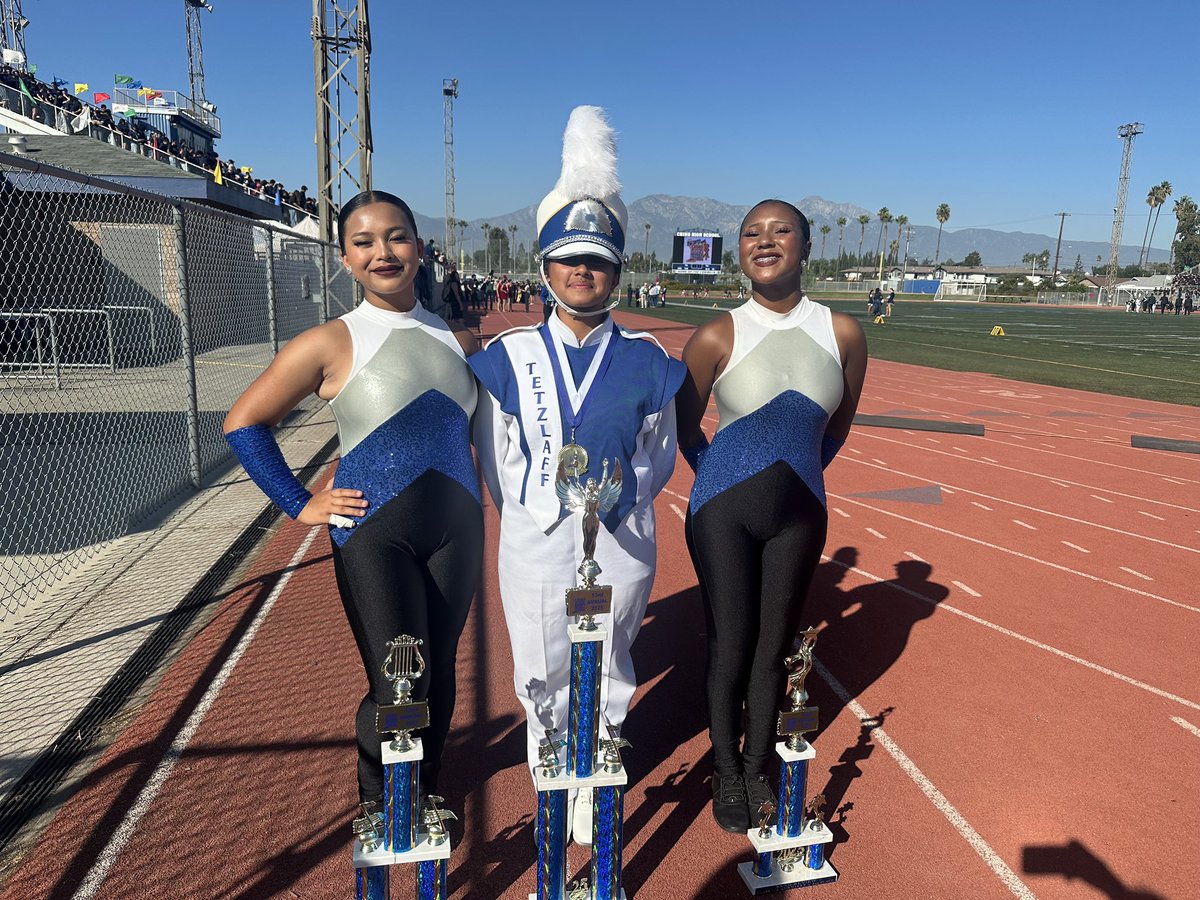 tetzlaff12351's tweet image. Congratulations to our Marching Band….Sweepstakes Award! 🥇 ..
Colorguard = 2nd 🥈 ..and Drum Major Isabella Chavez 🏅 #ABCUSD