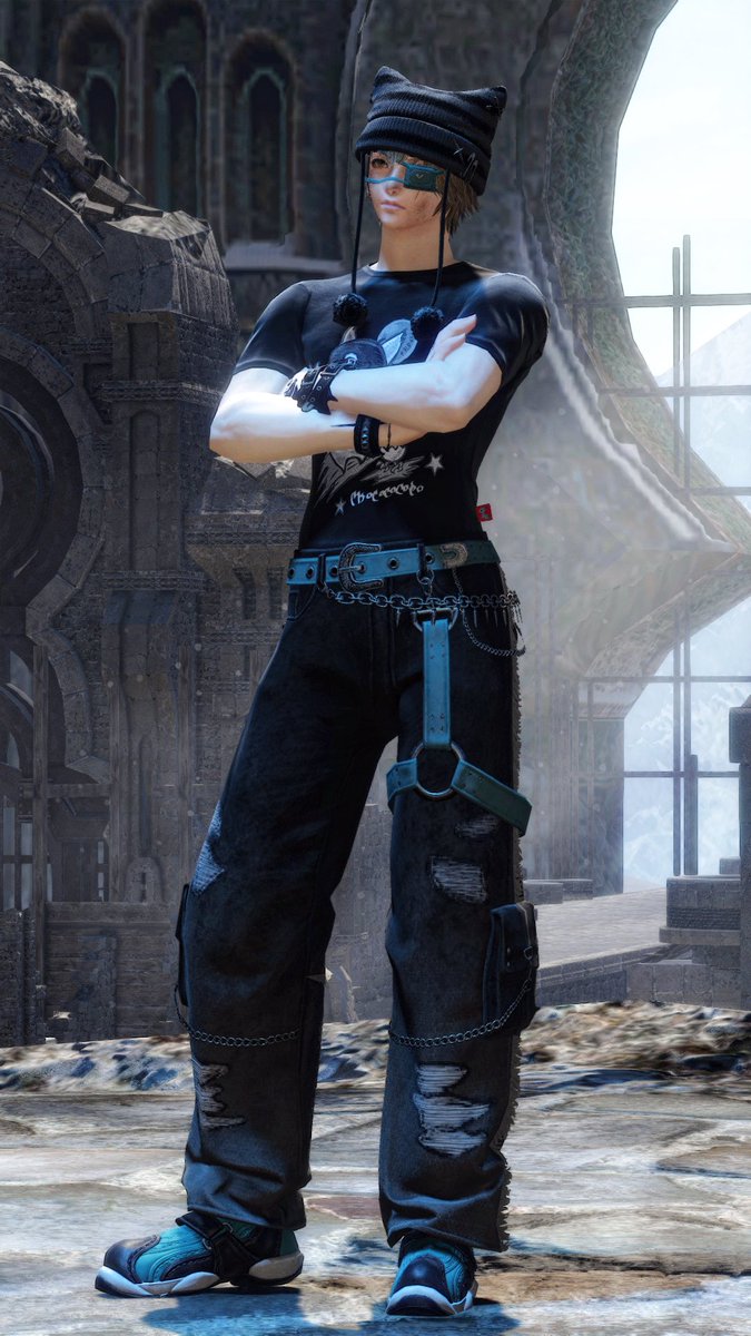 Use____r's tweet image. 복귀
아니 모자를 쓸 수 있다고?