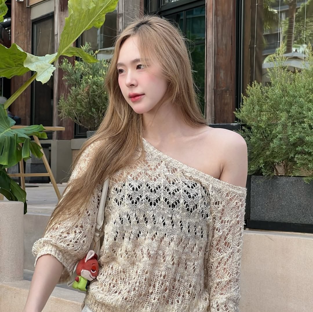 justlovenhappyz's tweet image. Nhớ khoảng thời gian 23.5 với ViewJune quá🥹

#วิวจูน #ViewJune