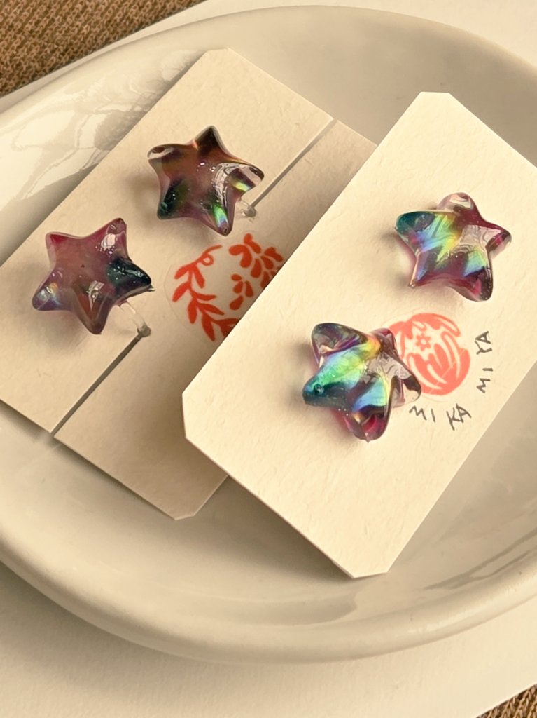 shino_huyu_mon's tweet image. すごく虹色（語彙力）
画像で伝わって〜w