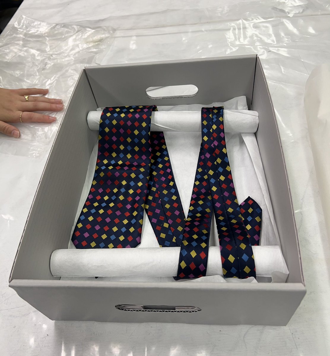 Exciting moment as I deliver on an election promise and hand over my 2008-25 election night tie to the Museum of Australian Democracy, Old Parliament House, Canberra.