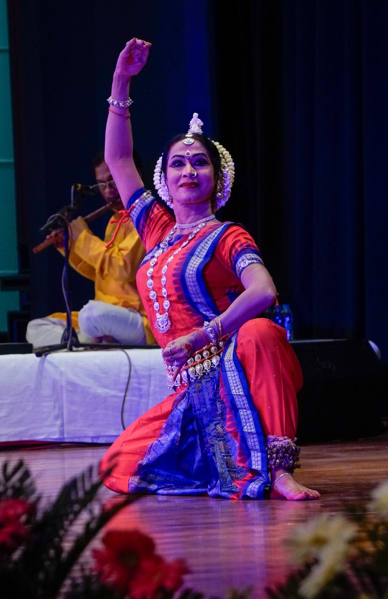 OfficialJipmer's tweet image. #JIPMER #SPICMACAY #Heritage Club organised an enchanting #Odissi recital by Vid. #SujataMohapatra on Nov 2, 2025 at Dr. APJ Abdul Kalam Auditorium.
Prof. Vir Singh Negi highlighted the role of #art in nurturing students’ mental well-being. ✨
#IndianClassicalDance #Culture