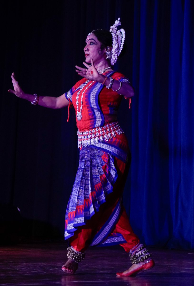 OfficialJipmer's tweet image. #JIPMER #SPICMACAY #Heritage Club organised an enchanting #Odissi recital by Vid. #SujataMohapatra on Nov 2, 2025 at Dr. APJ Abdul Kalam Auditorium.
Prof. Vir Singh Negi highlighted the role of #art in nurturing students’ mental well-being. ✨
#IndianClassicalDance #Culture