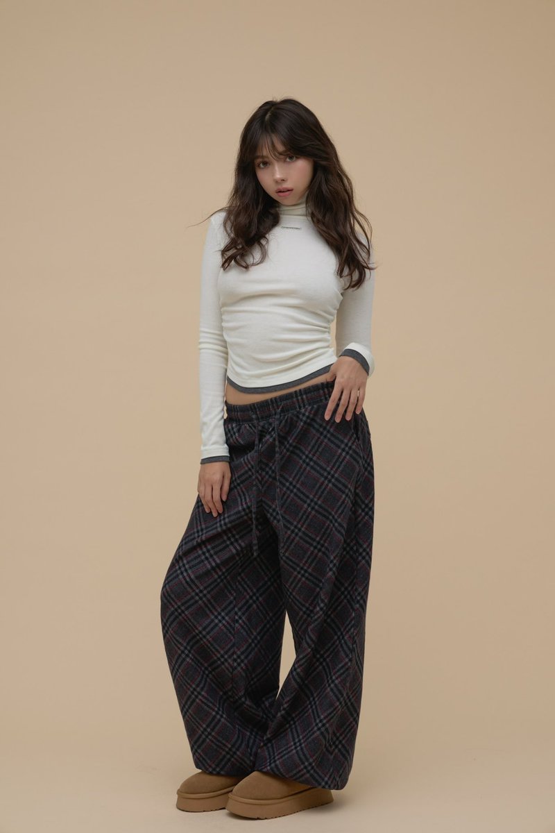 Monica check loose pants color beige/black ¥13200-tax in 赤の