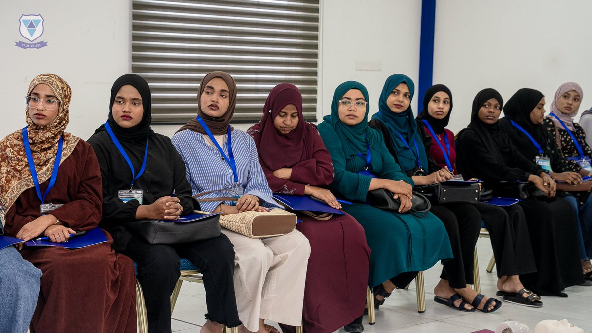 VillaCollegeMv's tweet photo. CPR Training at IMERC Maldives 2025.

The workshop began with a warm welcome and briefing by Dr. Jonathan Schwartz from Mayo Clinic, alongside Dr. Mano Priya Vijayan and Dr. Arockiamary I. from Villa College. Participants were introduced to the objectives of CPR training and the importance of emergency response in saving lives.

The first session covered CPR Fundamentals, including the chain of survival, recognizing cardiac arrest, and ensuring scene safety – essential knowledge for any healthcare professional or responder.