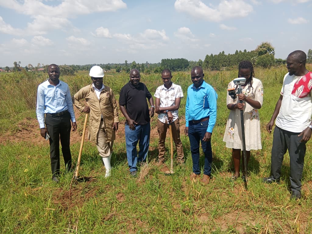 stmarysmuni's tweet photo. This morning, the surveying team mapped the site and placing markstones to guide construction.
A strong foundation starts with precision and planning. 🏗️📍
#SMCMU #ChaplaincyProject #ProgressReport #CommunityAction https://t.co/AzxKo3gCSN