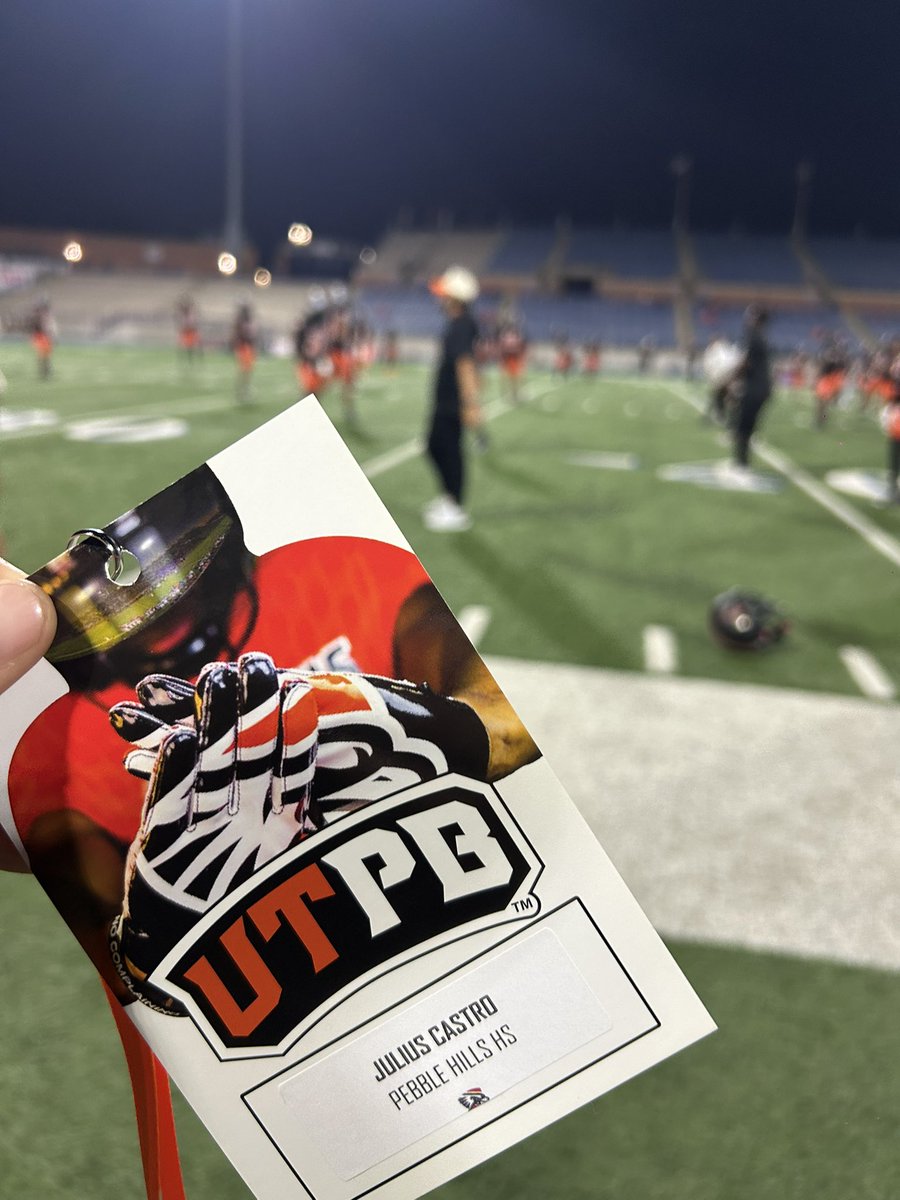 Had an amazing time with <a href="/UTPBFootball/">UTPB Football</a> this weekend. Loved the environment and energy they showed today! Thank you again to <a href="/CoachShaw_Jake/">Jake Shaw</a> and <a href="/CoachGollman/">Marquez Gollman</a> for having me out there! 
#AGTG #BlessedAndGrateful