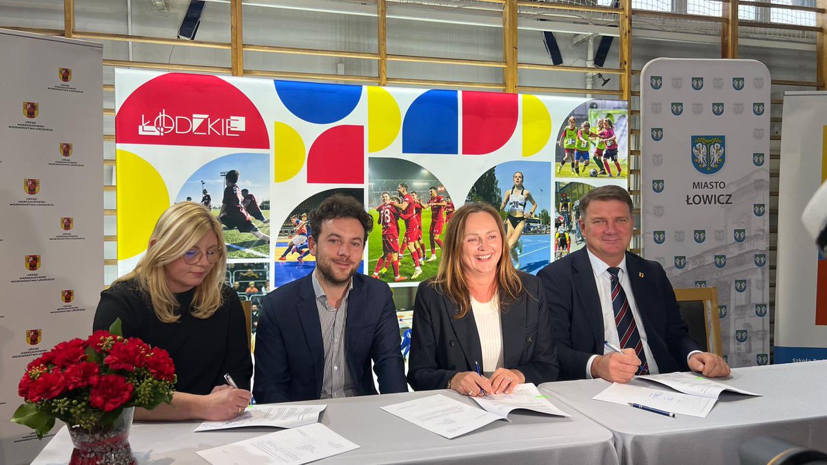 GosiaNiemczyk's tweet image. #Łódzkie, świetne wieści. 30 mln dofinansowania z @MSiT oraz od Marszałek @jskrzydlewska  na inwestycje sportowe w województwie łódzkim oraz 13 mln dofinansowania na budowę aż  10 boisk wielofunkcyjnych typu Orlik. 

#RobimyNieGadamy #sport #ruch #zdrowie