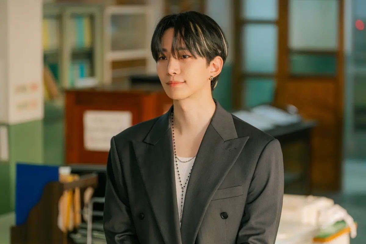 Bu arada şu serseri tipten ticari zekası ve algıları yüksek, hırslı, pozitif ve çevresindeki tüm insanlara karşı green forest bir karaktere dönüşmesi… Beklemiyorduk kardeşim yalan mı söyleyelim #TyphoonFamily