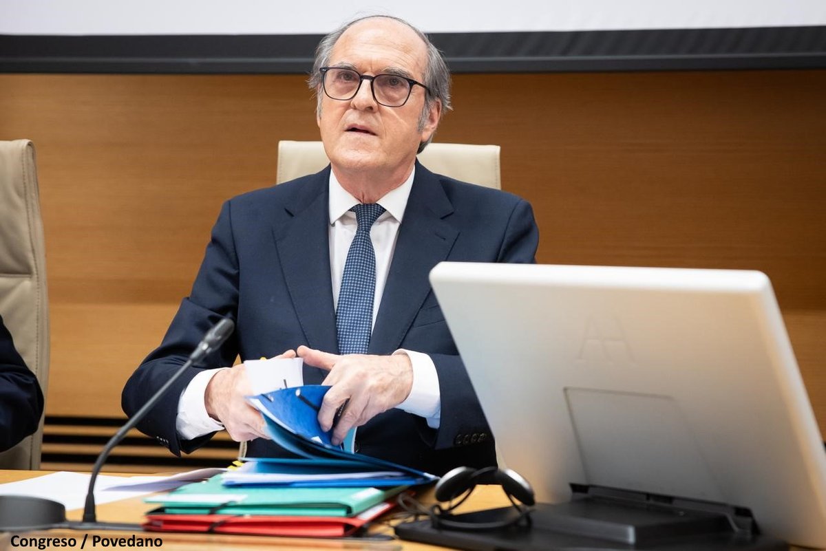 Ángel Gabilondo ha comparecido hoy en <a href="/Congreso_Es/">Congreso</a> ante la Comisión Mixta de Relaciones con el <a href="/DefensorPuebloE/">Defensor del Pueblo</a> a propuesta de la Mesa de la Comisión y a petición de los grupos parlamentarios Popular y Vox

defensordelpueblo.es/noticias/compa…