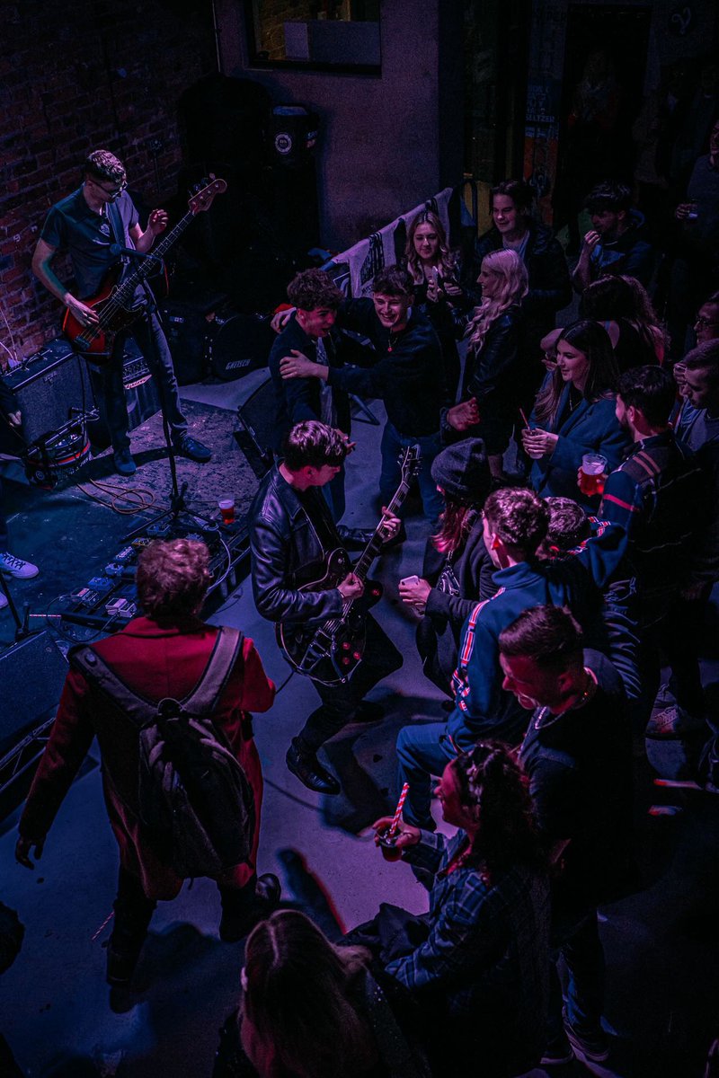 More of this on the 13th December please! 🔥

Get your tickets people and we will see you down the front x 

thisfeeling.co.uk/mercykelly/?fb…