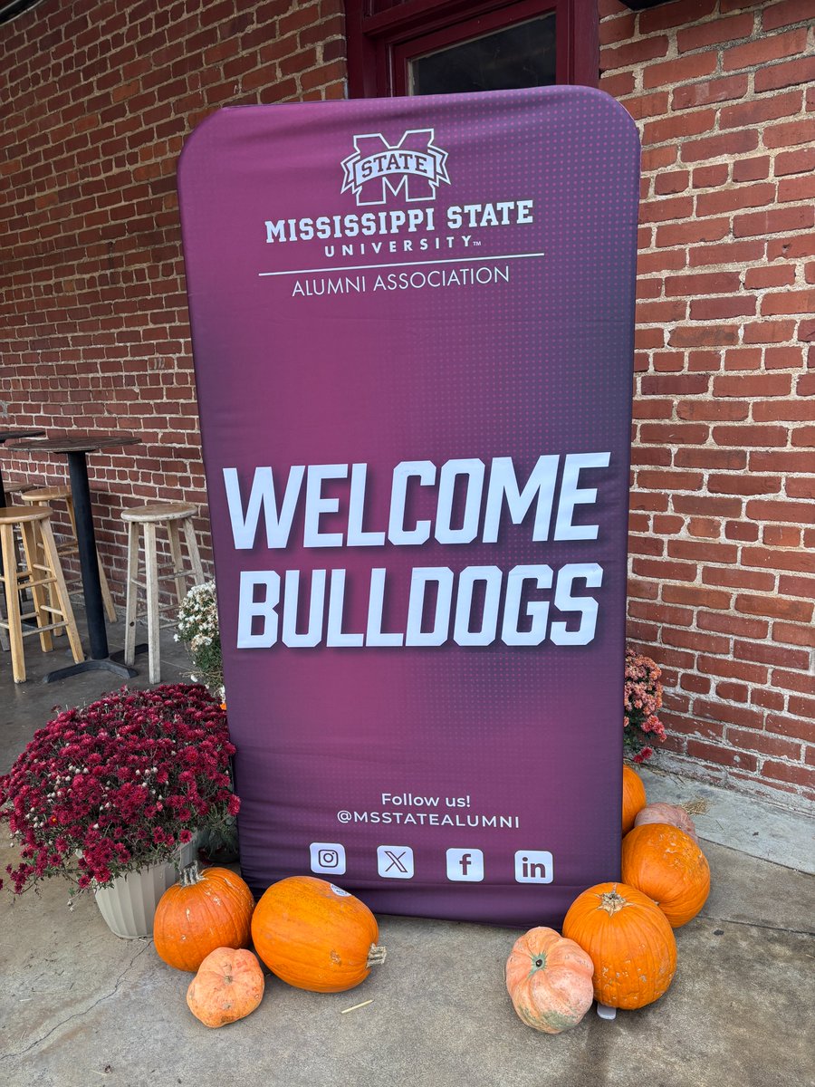 MSStateAlumni's tweet image. 🏀 @HailStateMBK is headed to Kansas City this week, and so are we!

Join us on Thursday for a pregame social before the Bulldogs take on Kansas State in the Hall of Fame Classic.

📅 Nov 20
⏰ 4:30 - 6 p.m.
ℹ️ alumni.msstate.edu/events/2025/11…