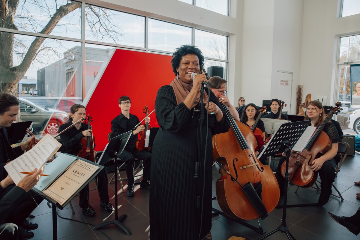 Off The Hook Arts tweet media