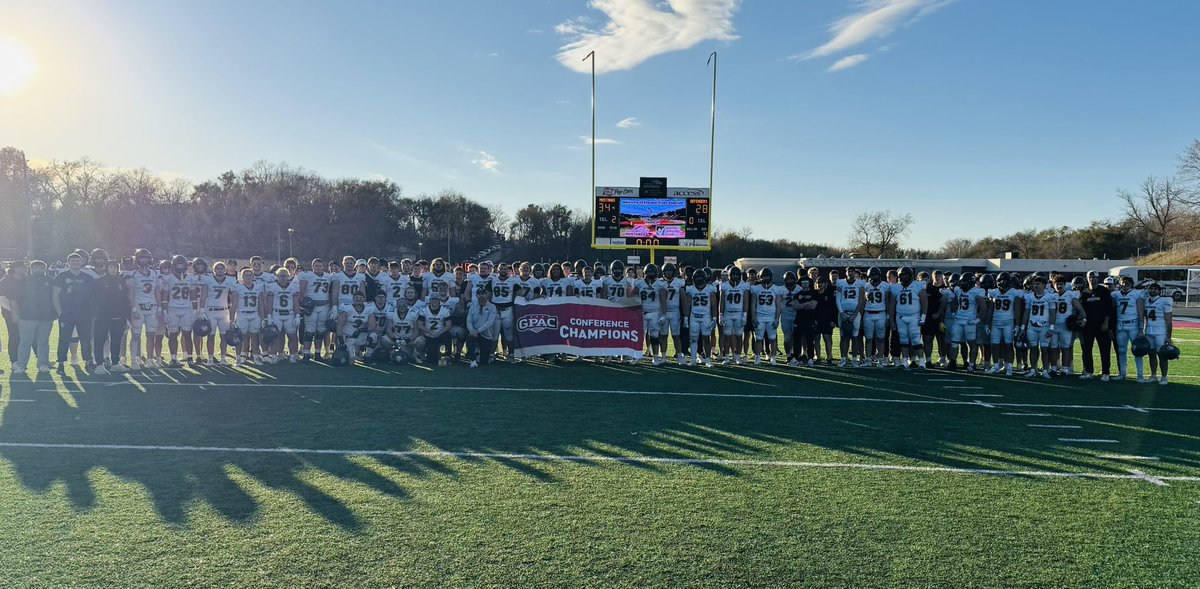 ICYMI - Both <a href="/MsideMustangs/">Morningside Mustangs 🐴</a> and <a href="/dordtdefenders/">Dordt Defender Athletics</a> are in the <a href="/NAIA/">NAIA</a> FCS Field for 2025! Both have byes this week after going 9-1 in league play!