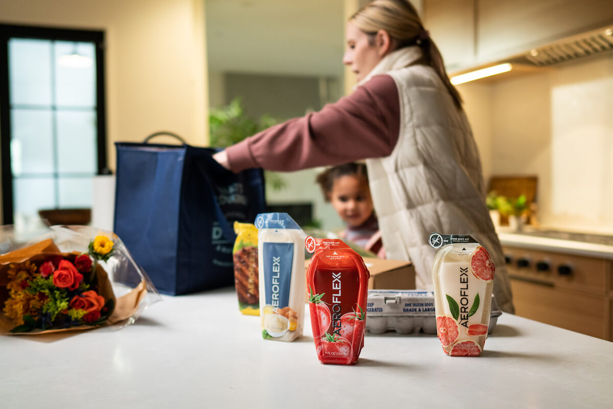 AeroFlexx's tweet image. 🧴 Still dealing with leaks and wasted product? AeroFlexx is the single-component, leak-resistant liquid packaging solution that uses less plastic and simplifies your supply chain. See how it compares to traditional packaging: hubs.la/Q03SxK4b0  

#SustainablePackaging