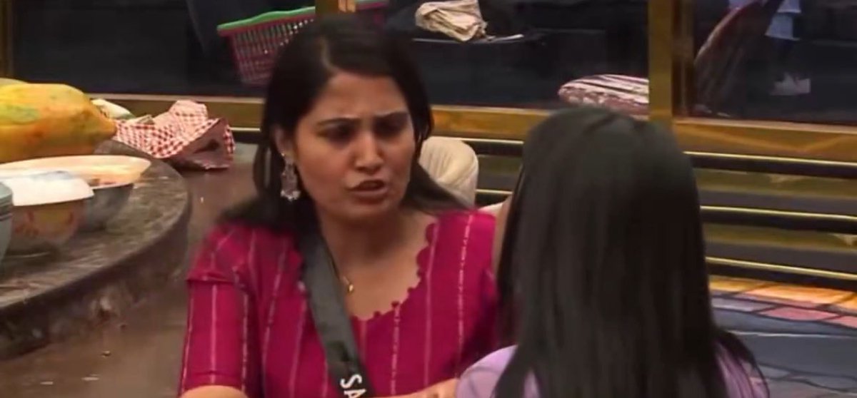 itzAnanth1243's tweet image. #Kanithiru = 👵 statement 

Where were you “defenders of dignity” when #GanaVinoth was body shaming #Diwakar for 42 days?

@VijaySethuOffl sir 
“உங்களுக்கு வந்தா மட்டும் ரத்தம் 🩸 “ 

#BiggBossTamil9 #BiggBoss9Tamil 
#BiggBossTamilSeason9
#BiggBossTamil